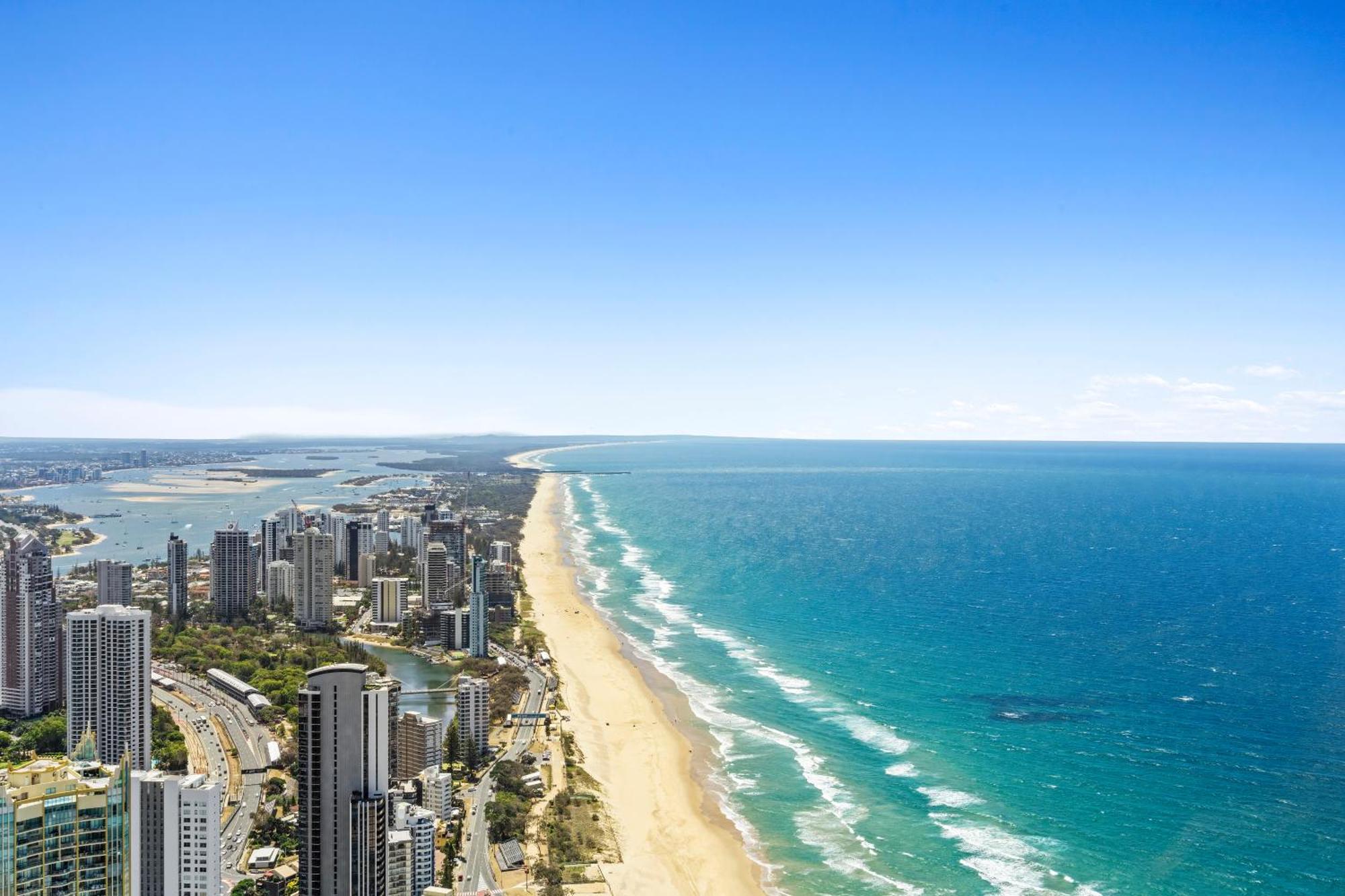 Surfers Paradise New Beachfront Apartments Guldkusten Exteriör bild